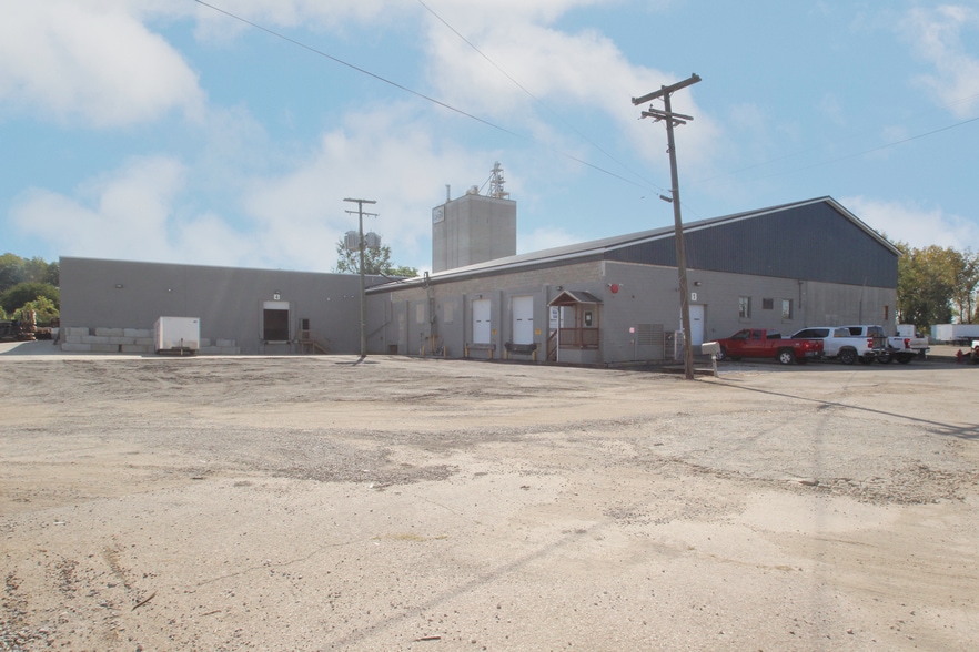 Primary Photo Of 1550 Spruce St, Wooster Industrial For Sale
