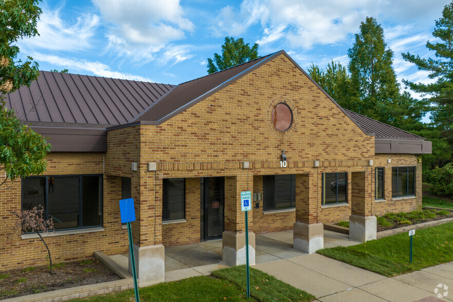 Primary Photo Of 5111 Auto Club Dr, Dearborn Office For Lease