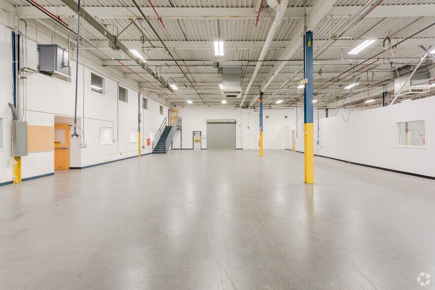 More Photos Of 500 Bic Dr, Milford Warehouse For Lease