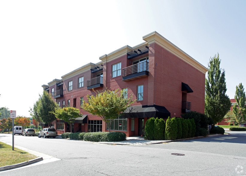 Primary Photo Of 19701 Bethel Church Rd, Cornelius Office For Sale