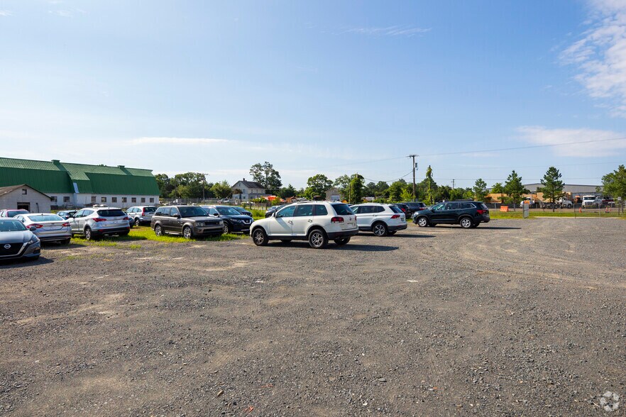 More Photos Of 14800 Thompson Rd, Chantilly Land For Sale