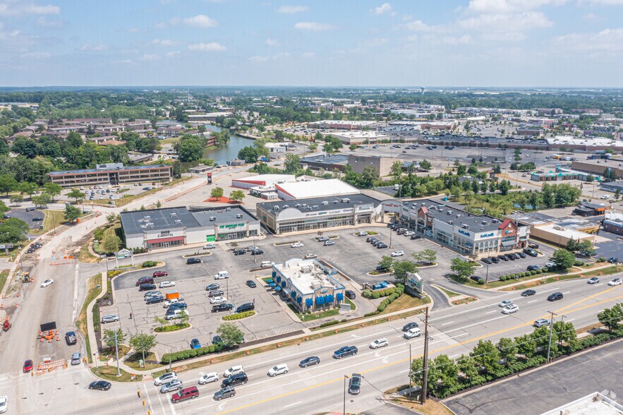 More Photos Of 2500 E Beltline, Grand Rapids Unknown For Lease