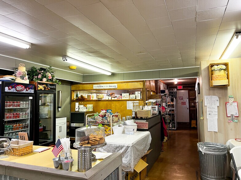 More Photos Of 124 Main, Groveton Restaurant For Sale