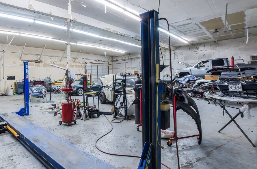 More Photos Of 5219 FM 2100, Crosby Industrial For Sale