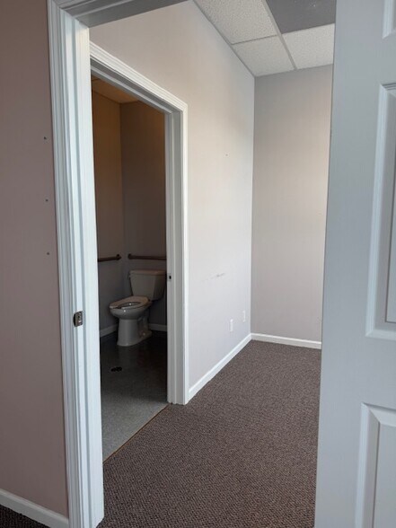 More Photos Of 920-970 Lincoln Hwy, Schererville Medical For Sale