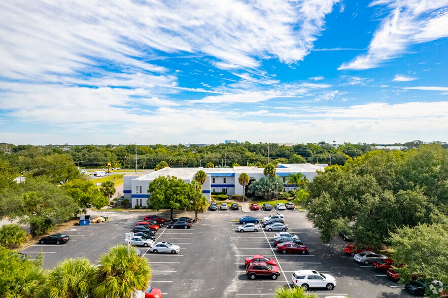 More Photos Of 5118 N 56th St, Tampa Office For Lease
