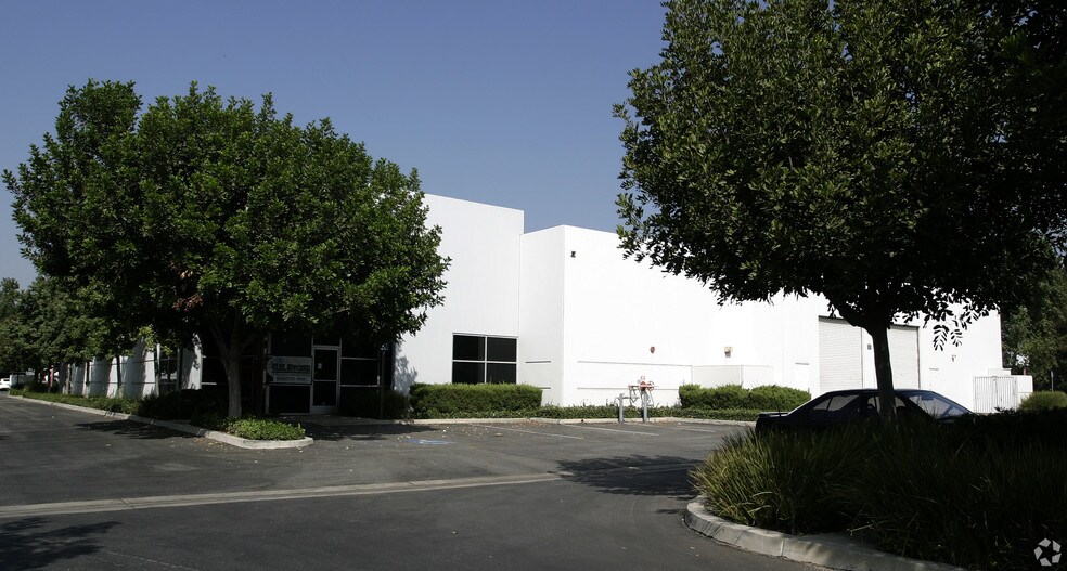 More Photos Of 13170 Spring St, Baldwin Park Warehouse For Lease