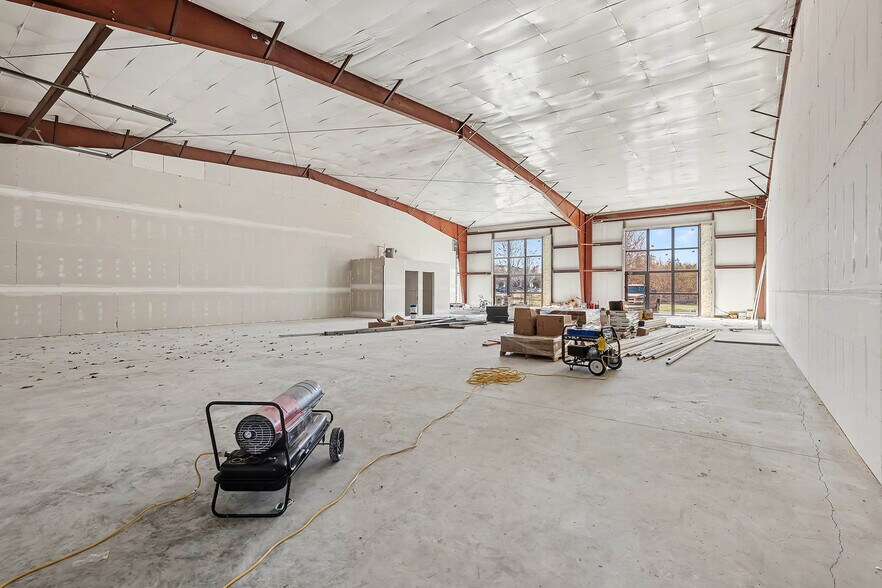 More Photos Of 3406 Shannon Park Dr, Fredericksburg Warehouse For Sale