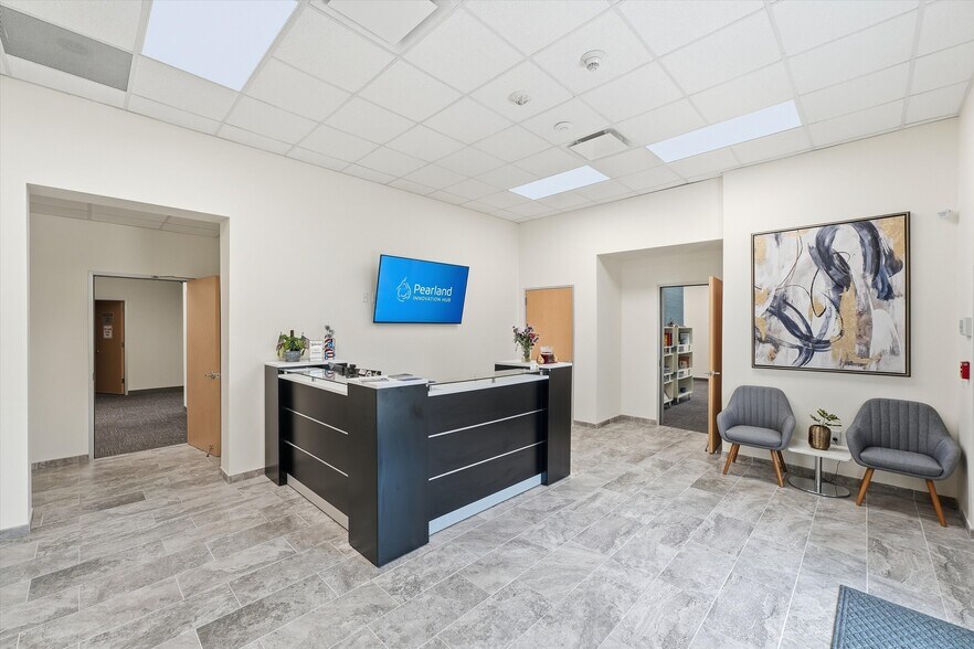 More Photos Of , Pearland Office For Sale