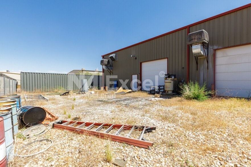 More Photos Of 1326 S 1900 E, Washington Warehouse For Lease
