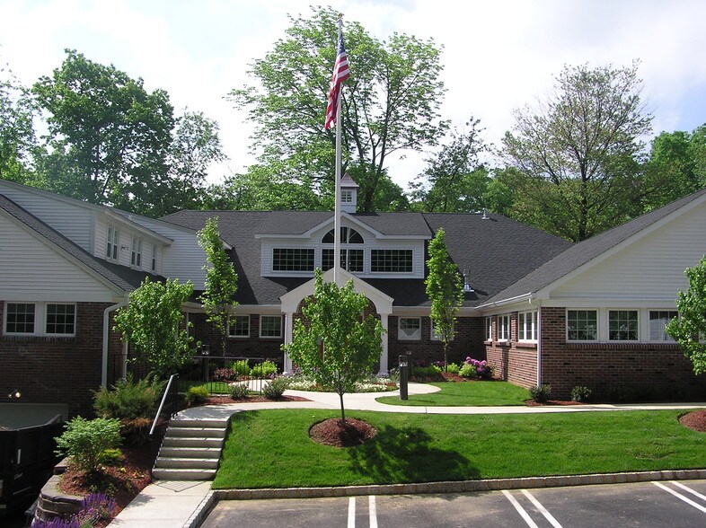 More Photos Of 185 US Highway 206 S, Roxbury Office For Lease