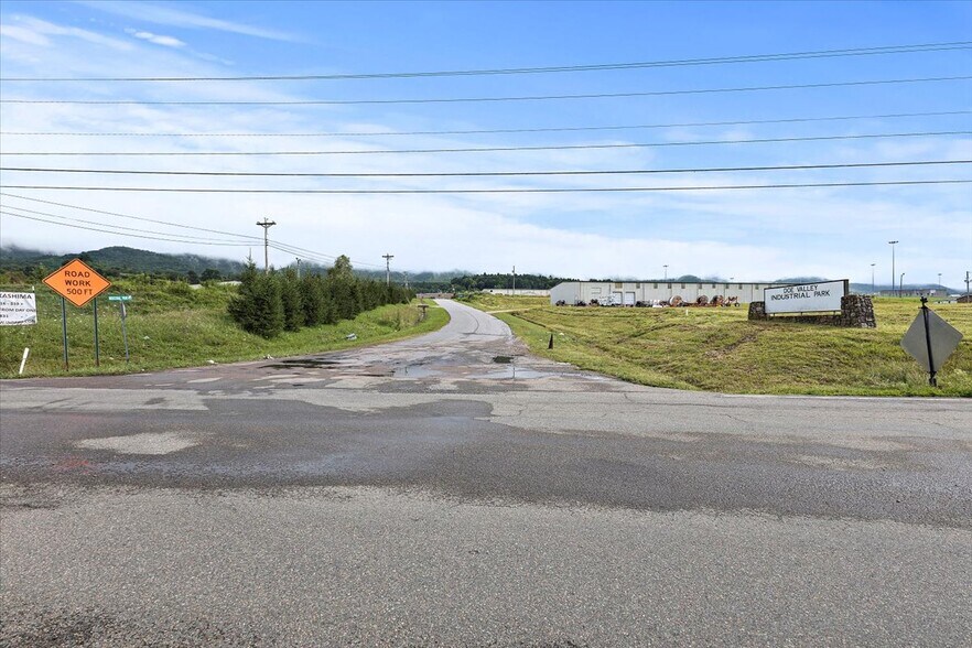 More Photos Of 241 Industrial Park Rd, Mountain City Warehouse For Sale