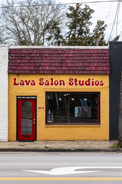 Primary Photo Of 811 Savannah Hwy, Charleston General Retail For Sale