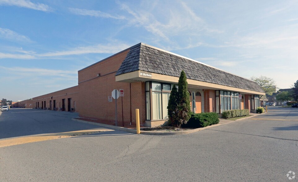 More Photos Of 20 Wertheim Ct, Richmond Hill Medical For Lease
