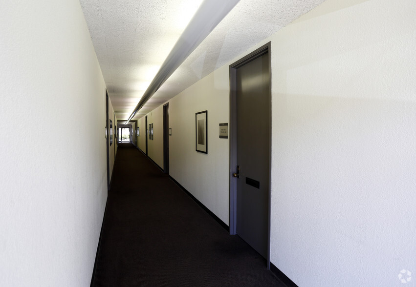 More Photos Of 17870 Sky Park Cir, Irvine Unknown For Lease