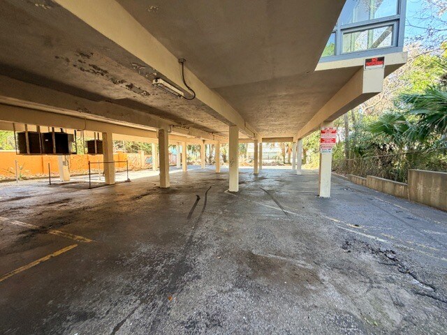 More Photos Of 523 N Peninsula Dr, Daytona Beach Office For Sale