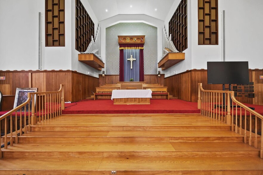 More Photos Of 201 S Jackson St, Jackson Specialty For Sale