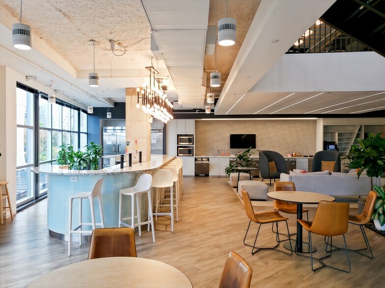 More Photos Of 800 Maine Ave SW, Washington Coworking Space