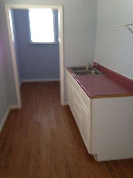 More Photos Of 50 S Main St, Middletown Apartments For Sale