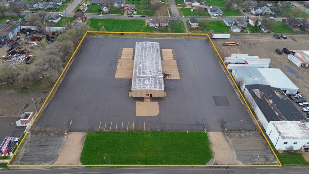 Primary Photo Of 215 S Olive St, South Bend Truck Terminal For Lease