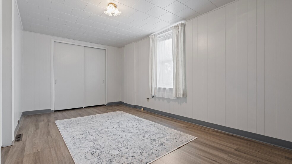 More Photos Of 1201 Oakridge Rd, Mc Donald Industrial For Sale