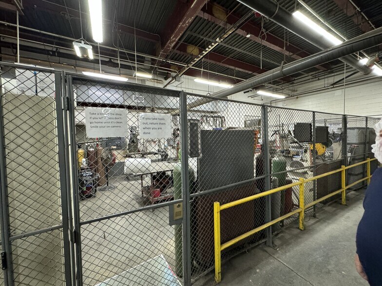 More Photos Of 167 Moore Rd, Weymouth Food Processing For Lease