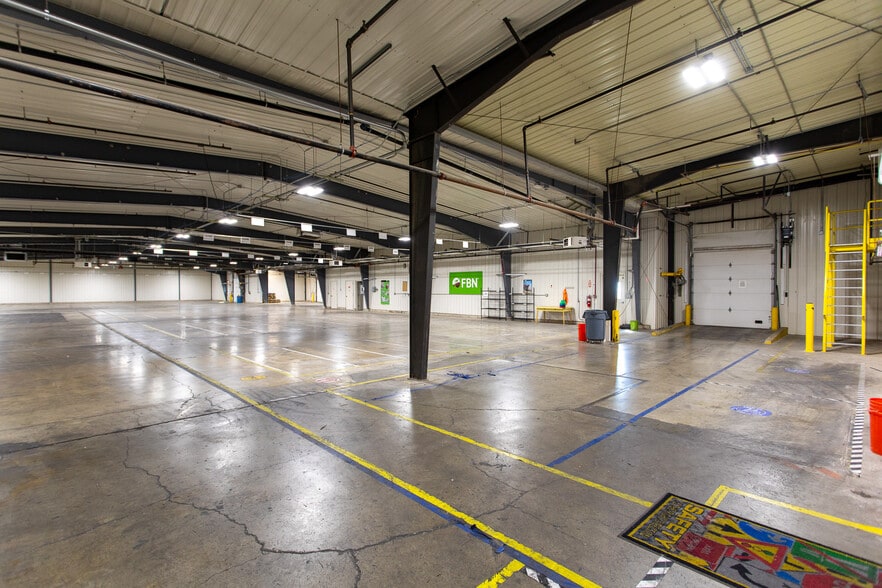 More Photos Of 1401 Stuckey Rd, Great Falls Warehouse For Lease
