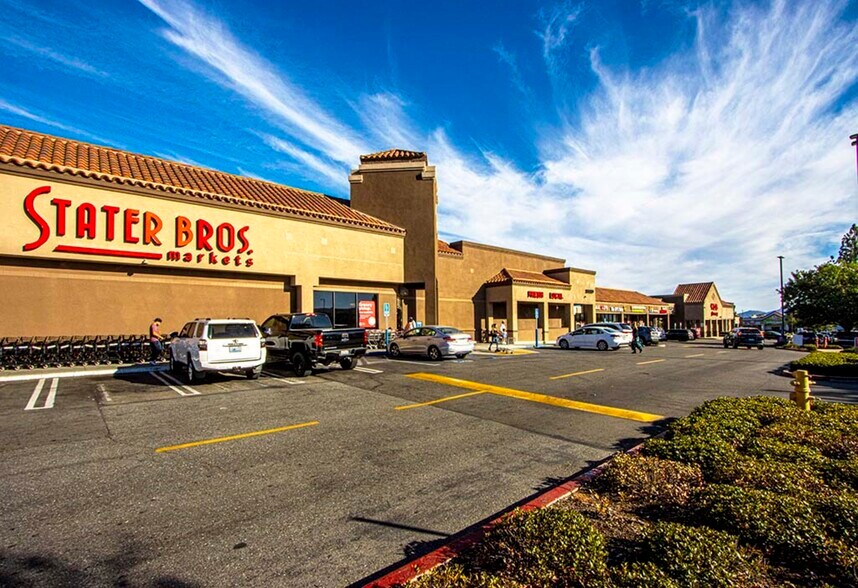 Primary Photo Of 25030-25110 Hancock Ave, Murrieta Unknown For Lease