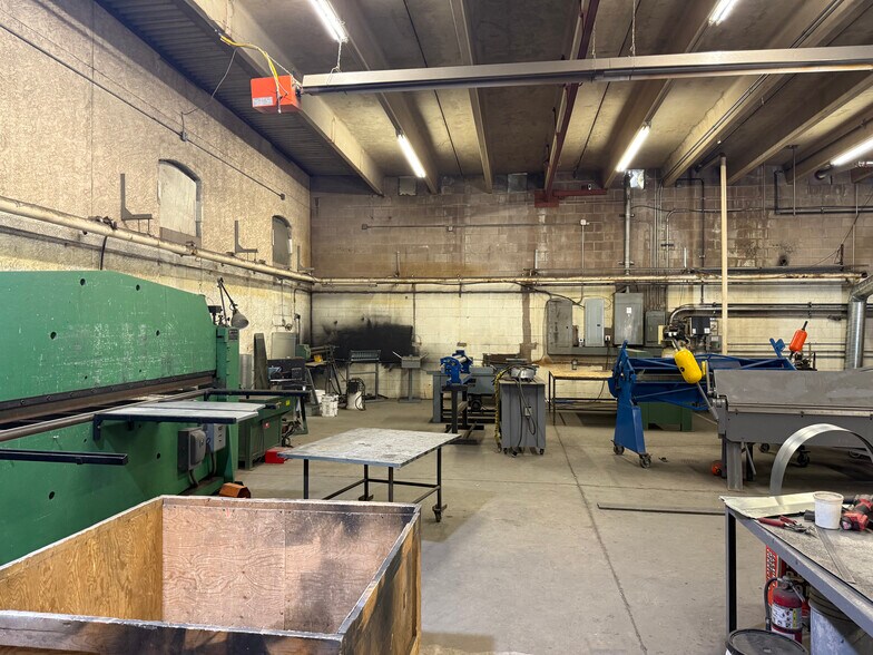 More Photos Of 115 S Grand Ave, Pueblo Industrial For Sale