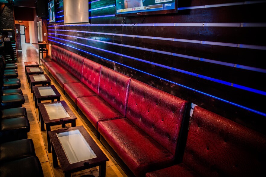 More Photos Of 3815 A&F S. George Mason Dr, Falls Church Bar For Sale