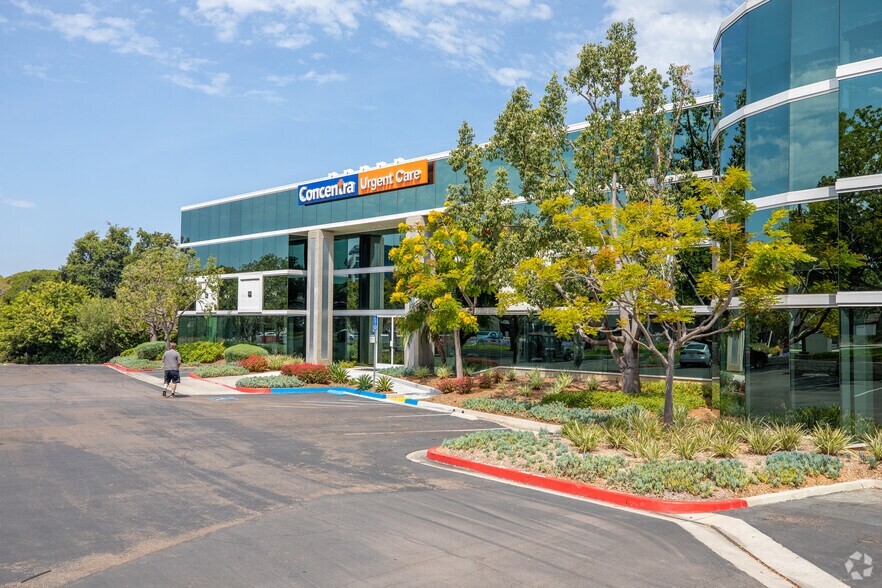 More Photos Of 10350 Barnes Canyon Rd, San Diego Research And Development For Lease