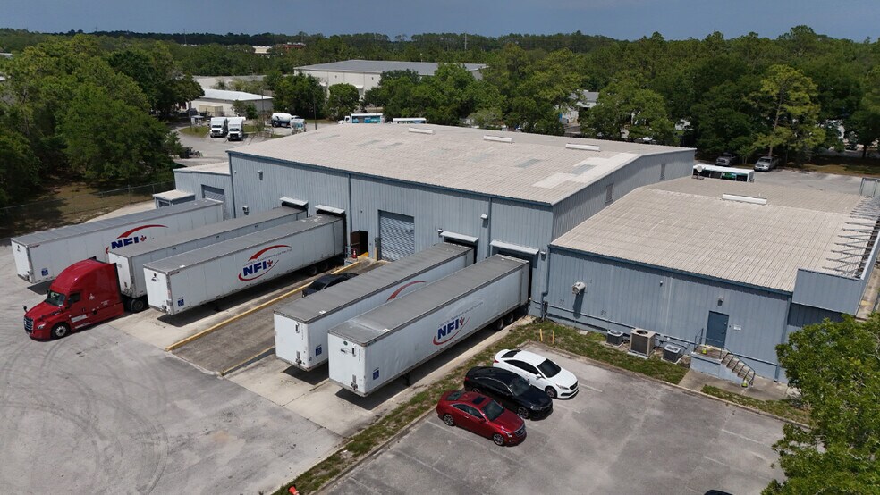 More Photos Of 7035 Davis Creek Rd, Jacksonville Distribution For Lease