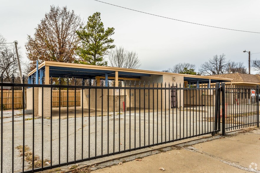 Primary Photo Of 1333 N Hollywood St, Memphis Carwash For Sale