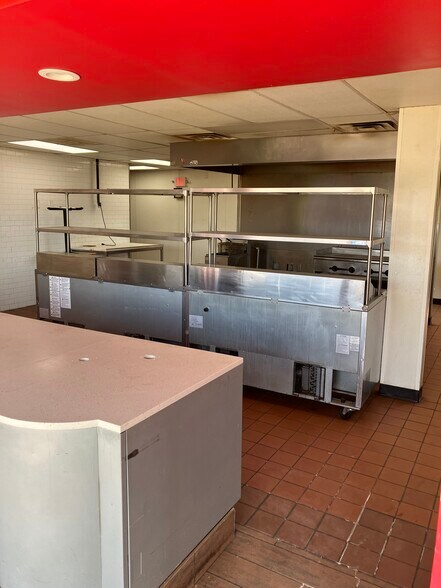 More Photos Of 2110 W 5th St, Plainview Restaurant For Sale