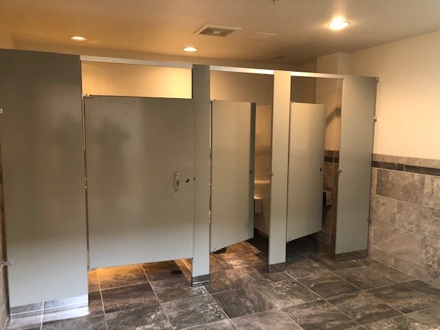 More Photos Of 756 S Redwood Rd, Salt Lake City Medical For Lease