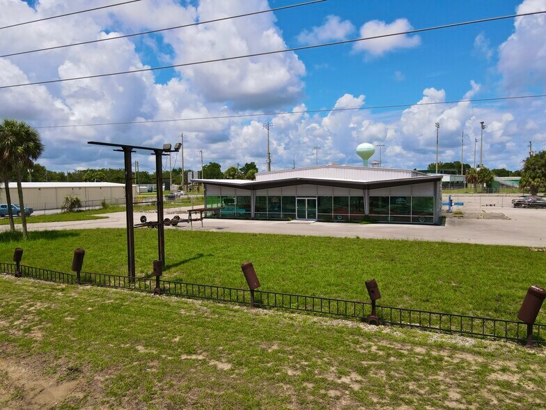 More Photos Of 110 US 27 N, Lake Placid Land For Lease