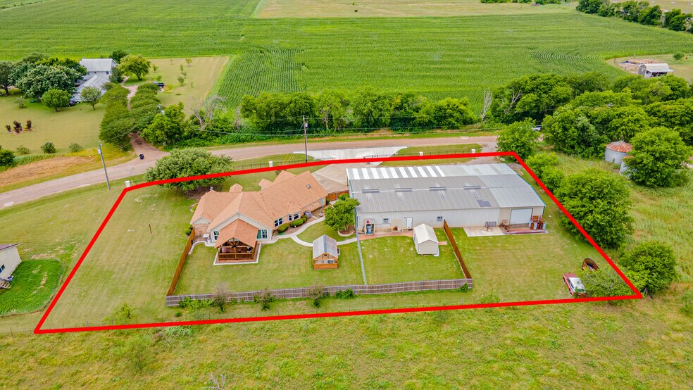 More Photos Of 414 County Road 437, Eddy Service For Sale