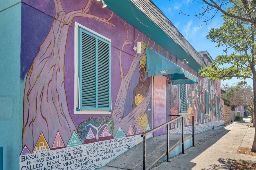 Primary Photo Of 2441 Bayou Rd, New Orleans Bar For Lease