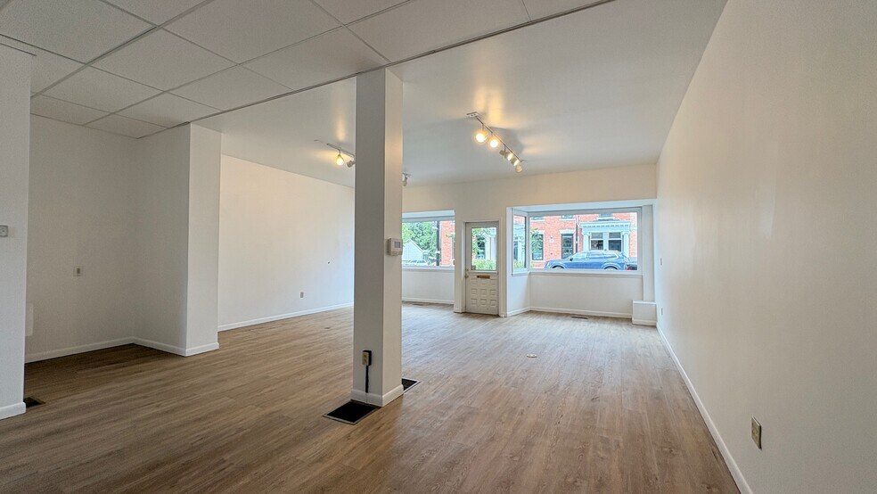 More Photos Of 203 Warren St, Hudson Storefront Retail Office For Lease
