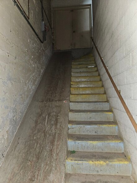 More Photos Of 1109 6th Ave N, Great Falls Assisted Living For Sale