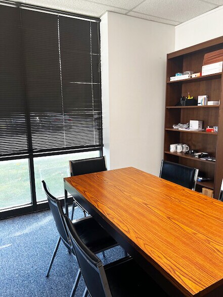 More Photos Of 1300 First State Blvd, Stanton Light Distribution For Lease