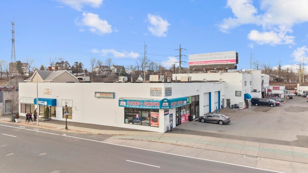 More Photos Of 914 E Main St, Stamford Warehouse For Sale