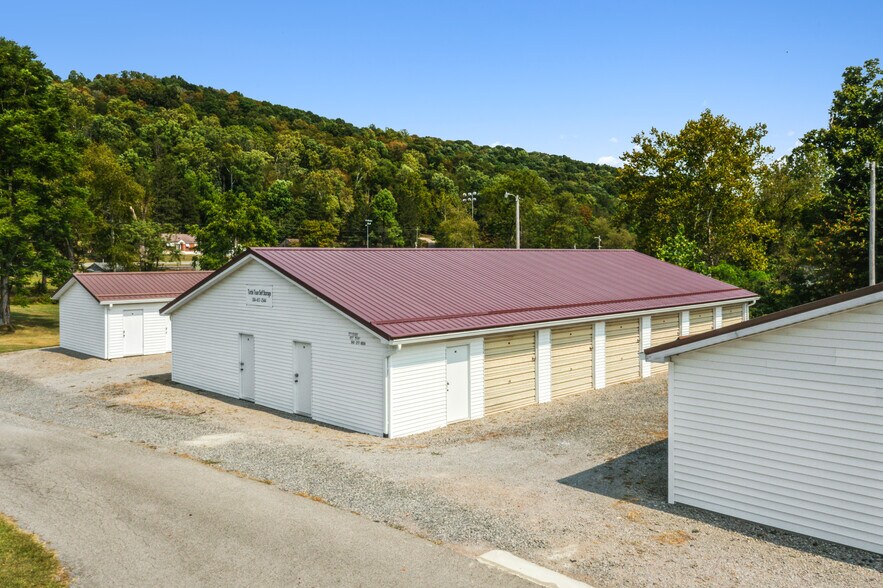 Primary Photo Of 73 Birch st, Philippi Self Storage For Sale