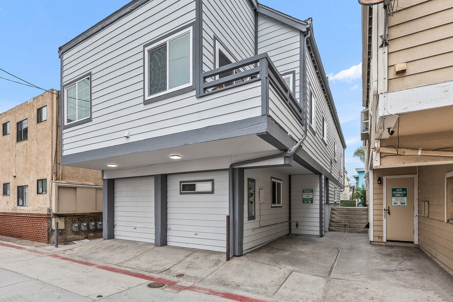 More Photos Of 813 Isthmus Ct, San Diego Apartments For Sale