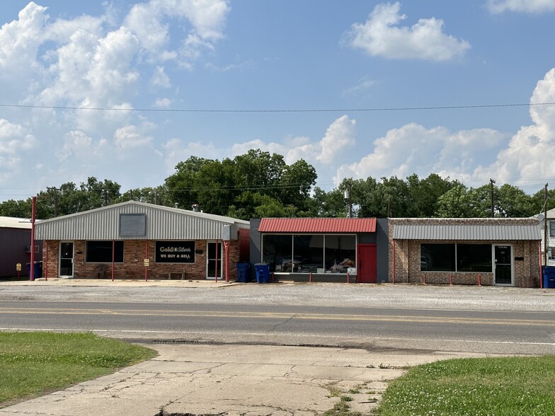 Primary Photo Of 113 W Main St, Duncan Storefront For Lease