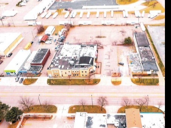 More Photos Of 31630 Plymouth Rd, Livonia Freestanding For Lease