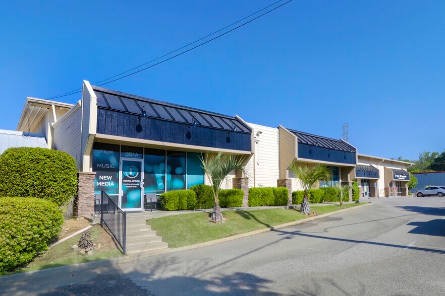 More Photos Of 381-389 Nevada St, Auburn Flex For Lease