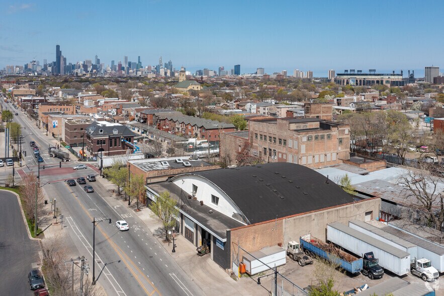 More Photos Of 3903-3927 S Halsted St, Chicago Service For Lease