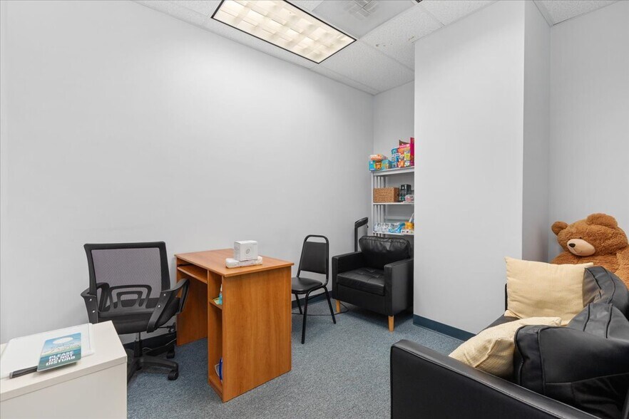 More Photos Of 8140 Ashton Ave, Manassas Medical For Sale