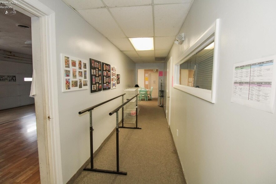 More Photos Of , Sandusky Unknown For Sale